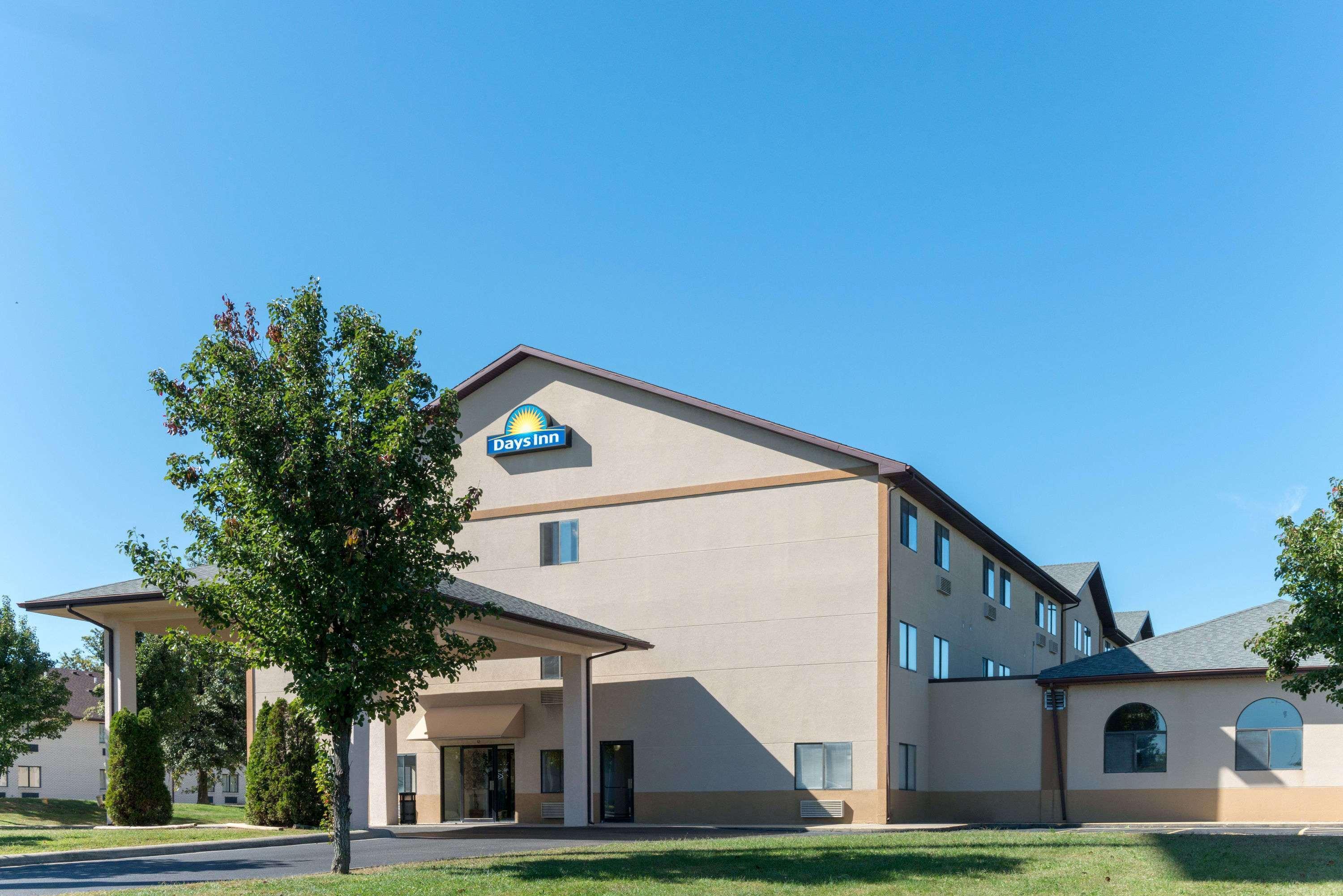 Days Inn By Wyndham Mount Vernon Exterior photo